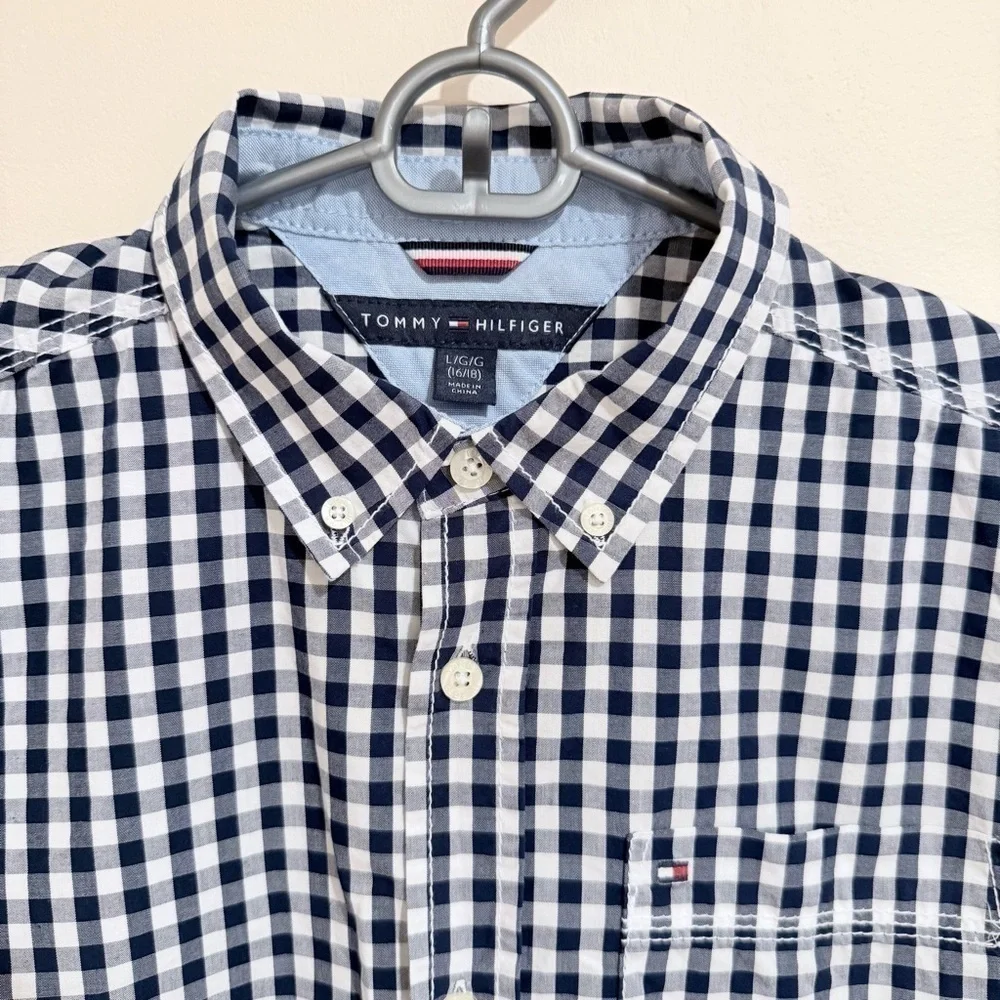 Tommy Hilfiger Collared Shirt Blue Checkered Button Down Size 16/18 Youth Large